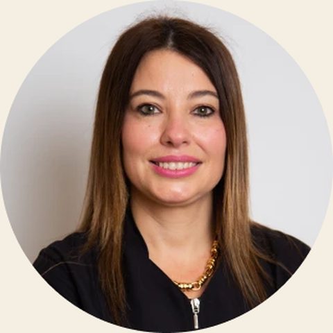 Clara Corrales
